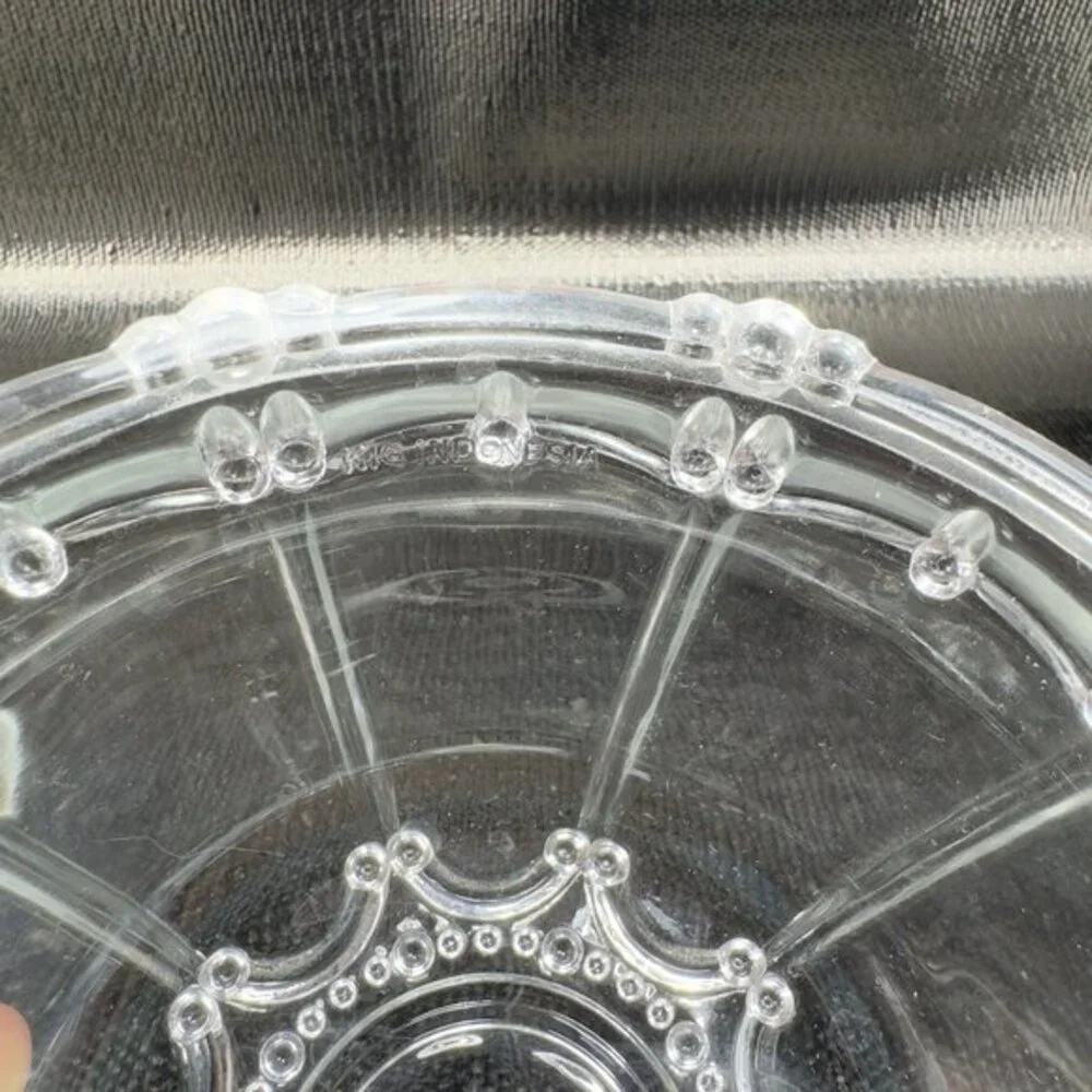 Vintage KIG Indonesia Clear Crystal Glass Candy Dish‎ Container Lid Oyster Pearl